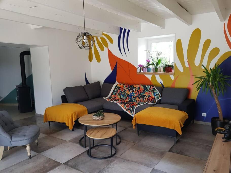 Gite La Vie En Couleur 14 Personnes Saint-Paul-en-Gâtine Extérieur photo