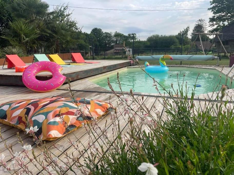 Gite La Vie En Couleur 14 Personnes Saint-Paul-en-Gâtine Extérieur photo